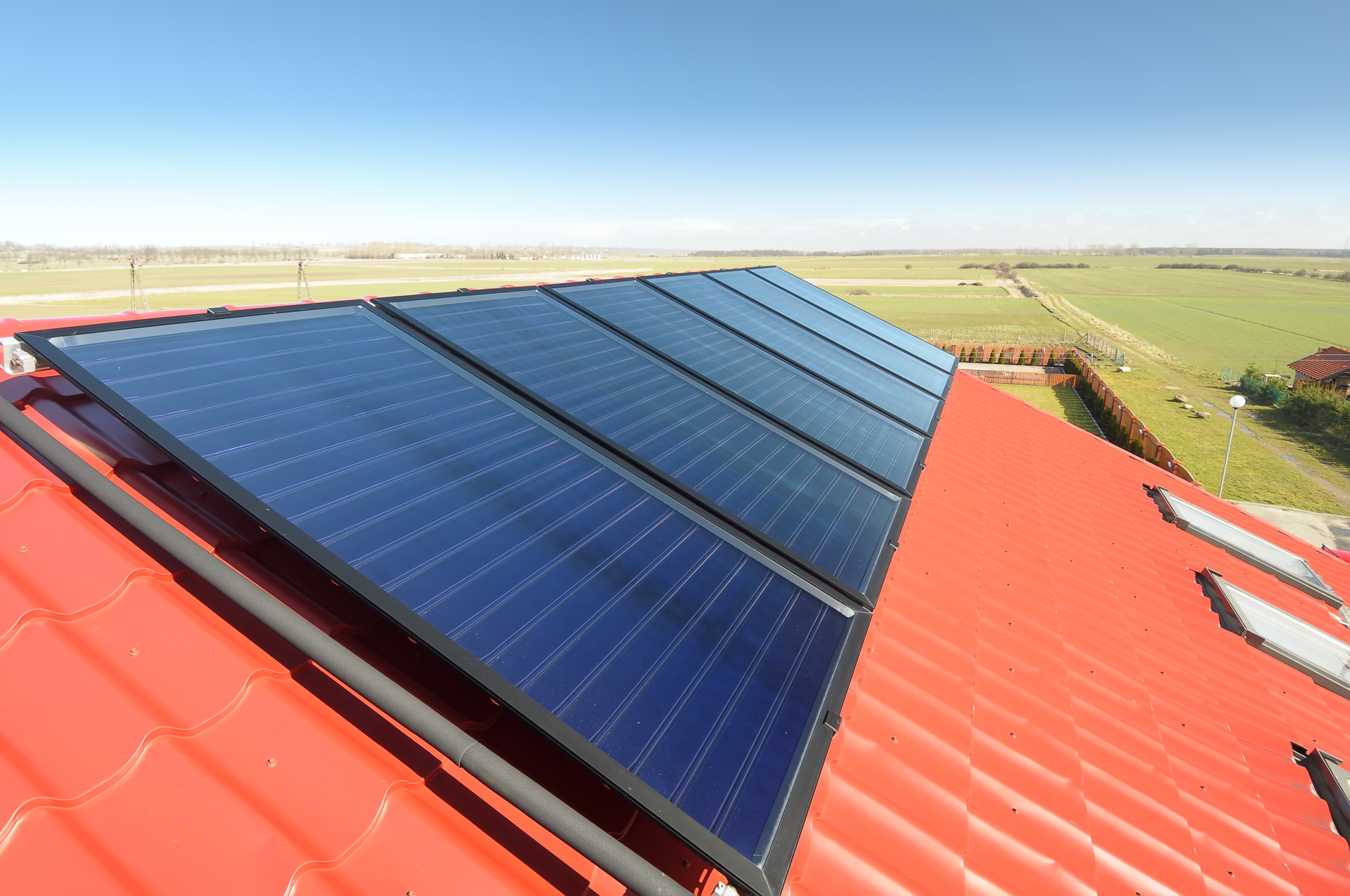 how-do-solar-panels-work-to-power-your-home-winaico